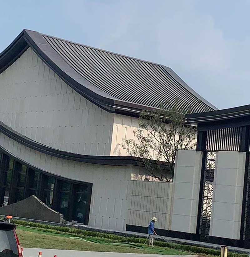 白山金属屋面板的常见类型有哪些？